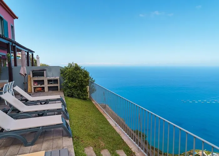 Casa de hóspedes Guestready - Exquisite With Sea Views 4*