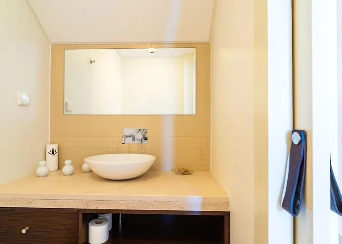 Casa de hóspedes Guestready - Exquisite With Sea Views Calheta (Madeira)