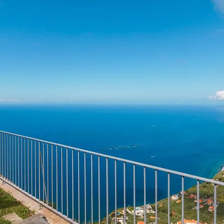 Guestready - Exquisite With Sea Views Pensionat 4*